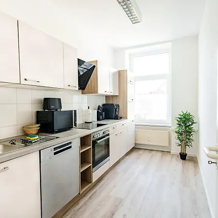 Lejlighed Modernes Fuer 5 Personen Mit Privatuearkplatz - Wlan Und Kaffeevollautomat Remscheid
