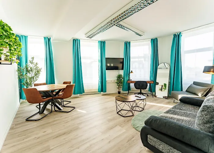 Appartement Modernes Fuer 5 Personen Mit Privatuearkplatz - Wlan Und Kaffeevollautomat