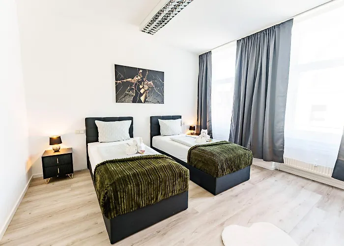 Modernes Fuer 5 Personen Mit Privatuearkplatz - Wlan Und Kaffeevollautomat Remscheid