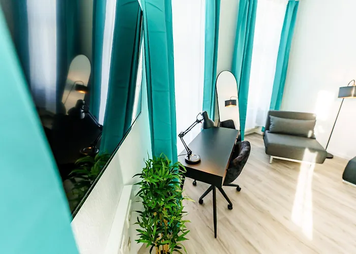 Modernes Fuer 5 Personen Mit Privatuearkplatz - Wlan Und Kaffeevollautomat Remscheid